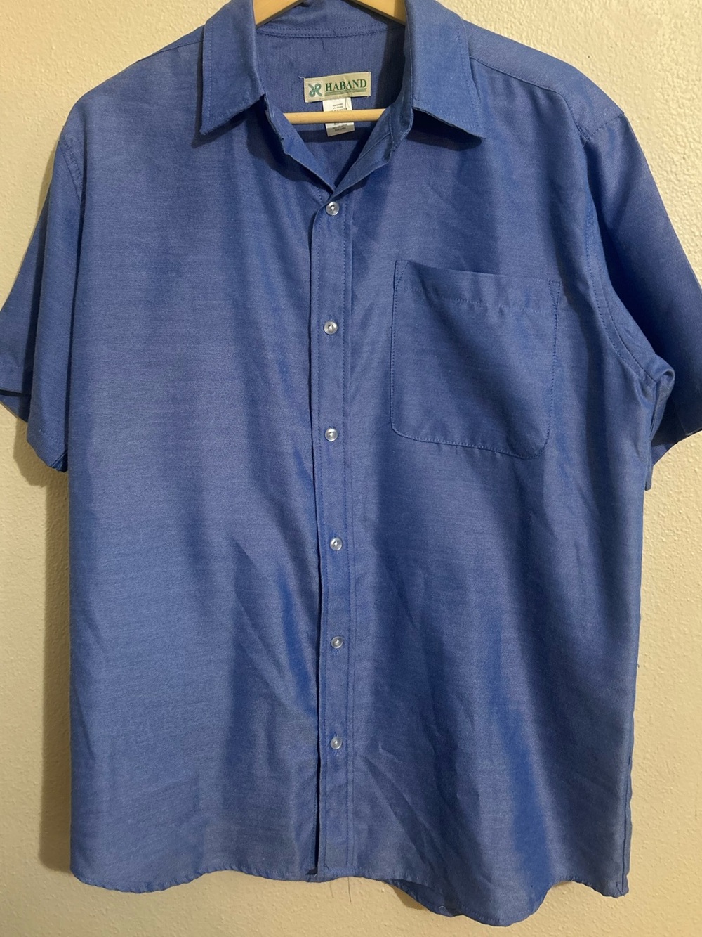 Haband Men's Short-Sleeve Blue Button-Up Shirt Size Medium